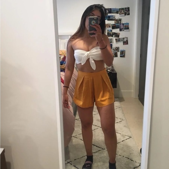 Shorts - Picture 6 of 7